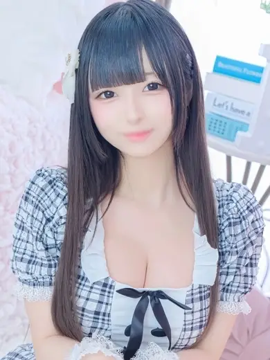 E+アイドルスクール新宿 蜜