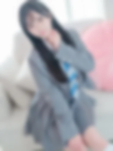 E+アイドルスクール五反田 れな